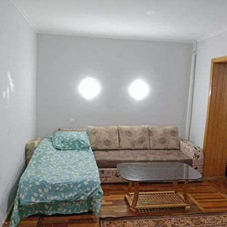 Markaz 6 Uy-122A Honadon-9 Tashkent Luaran gambar