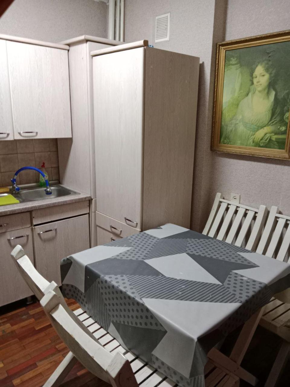 Markaz 6 Uy-122A Honadon-9 Tashkent Luaran gambar
